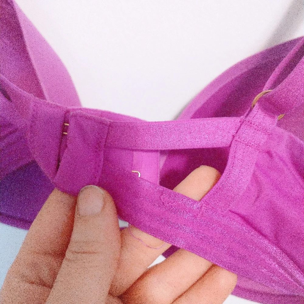 Savage Fenty bra with strappy cutout back strap. Size 34DD pink purple bra. Has
